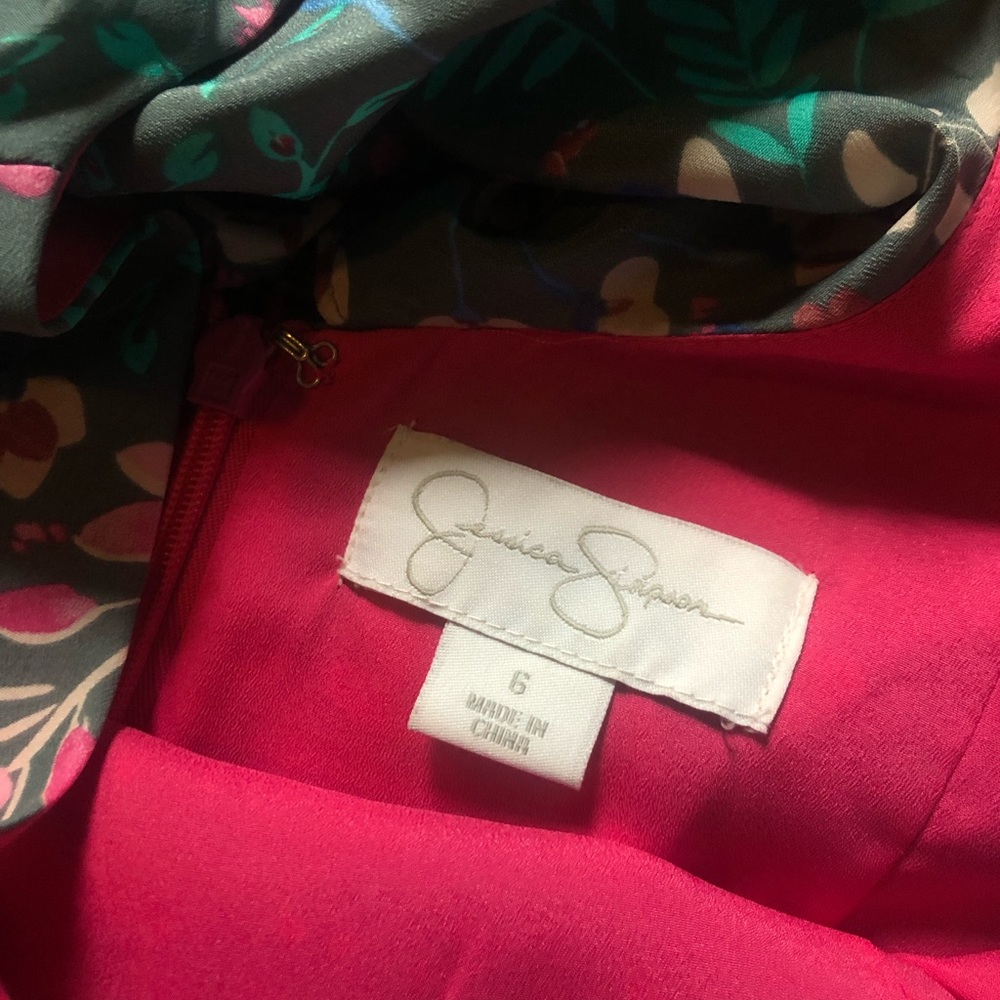 Gray & Hot Pink Floral Keyhole Dress - Picture 8 of 9